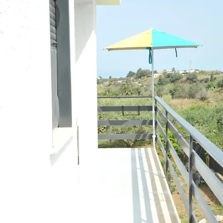 La Via Del Mare Apartment
